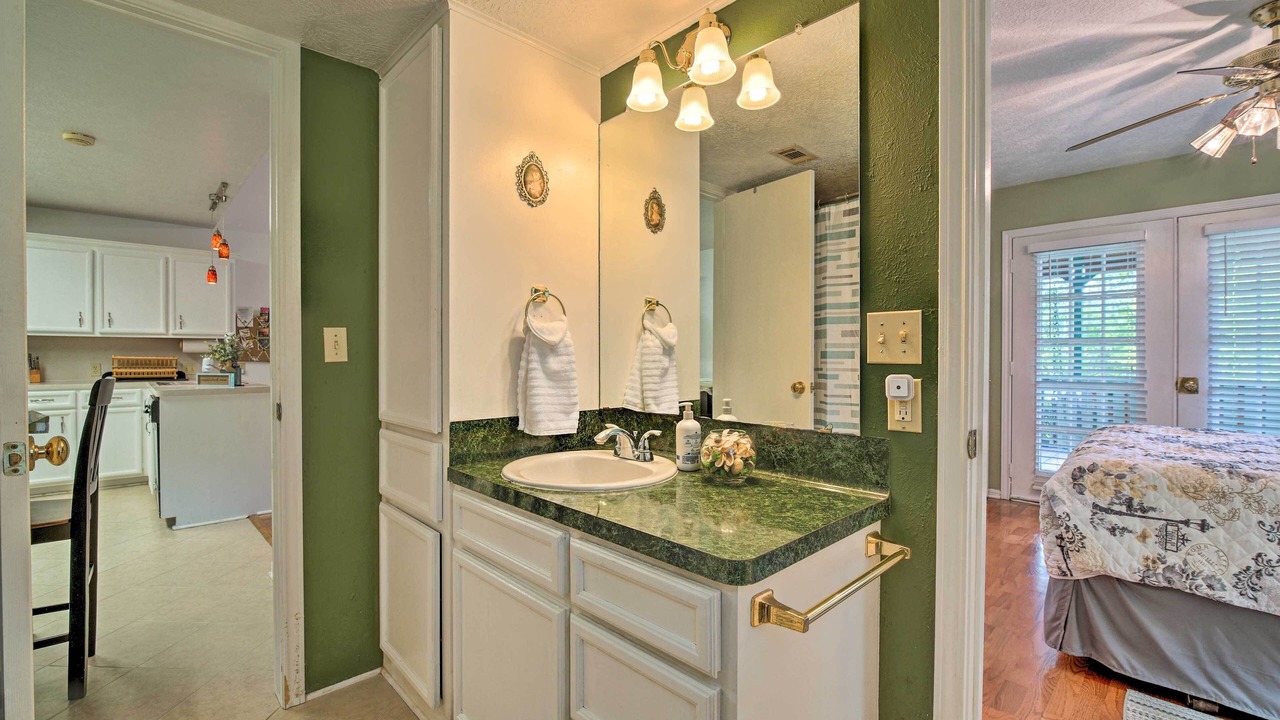 Photo of Bedroom in Hillister