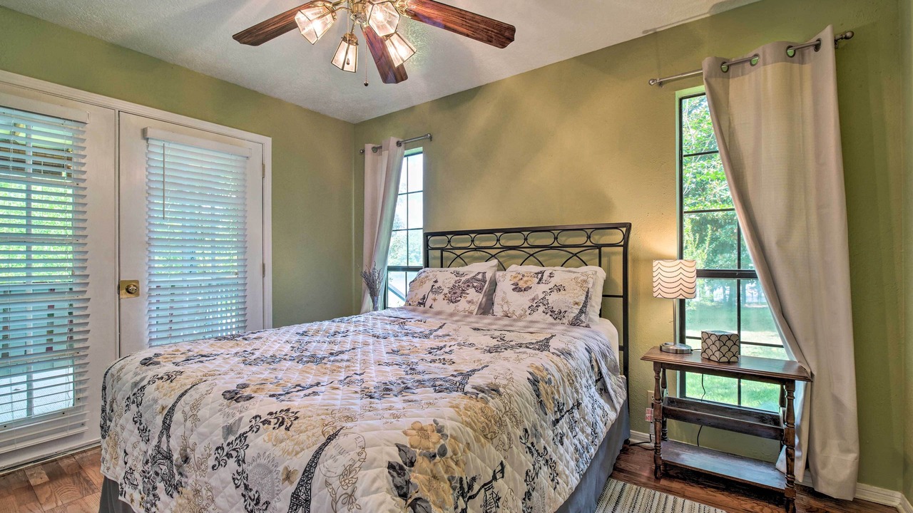 Photo of Bedroom in Hillister