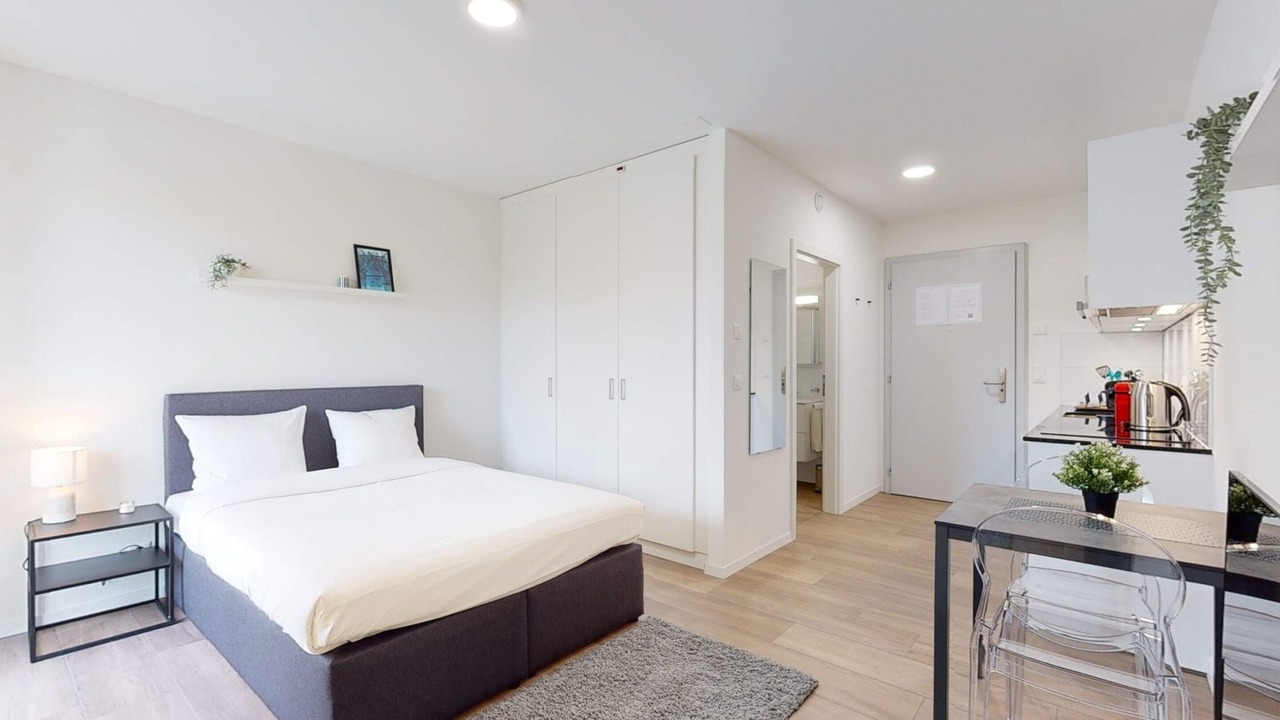 Photo of Bedroom in Morges