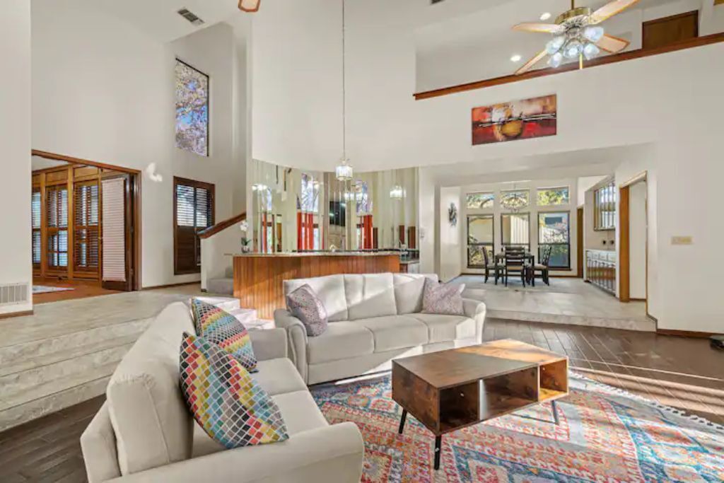 Photo of Livingroom in Wetmore