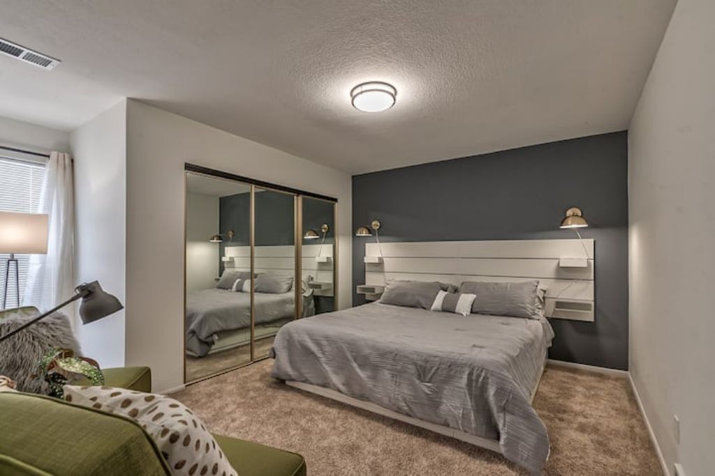 Photo of Bedroom in Lenexa