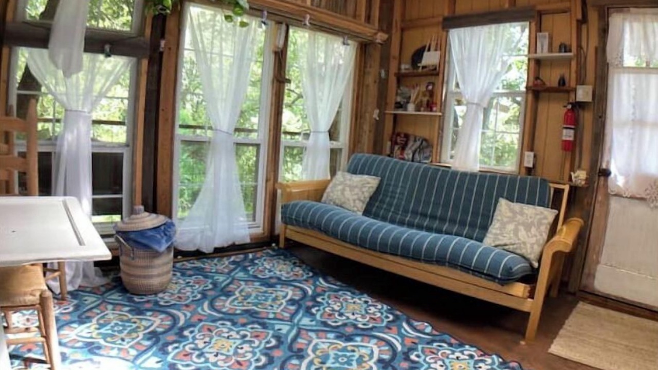 Photo of Livingroom in Lockhart