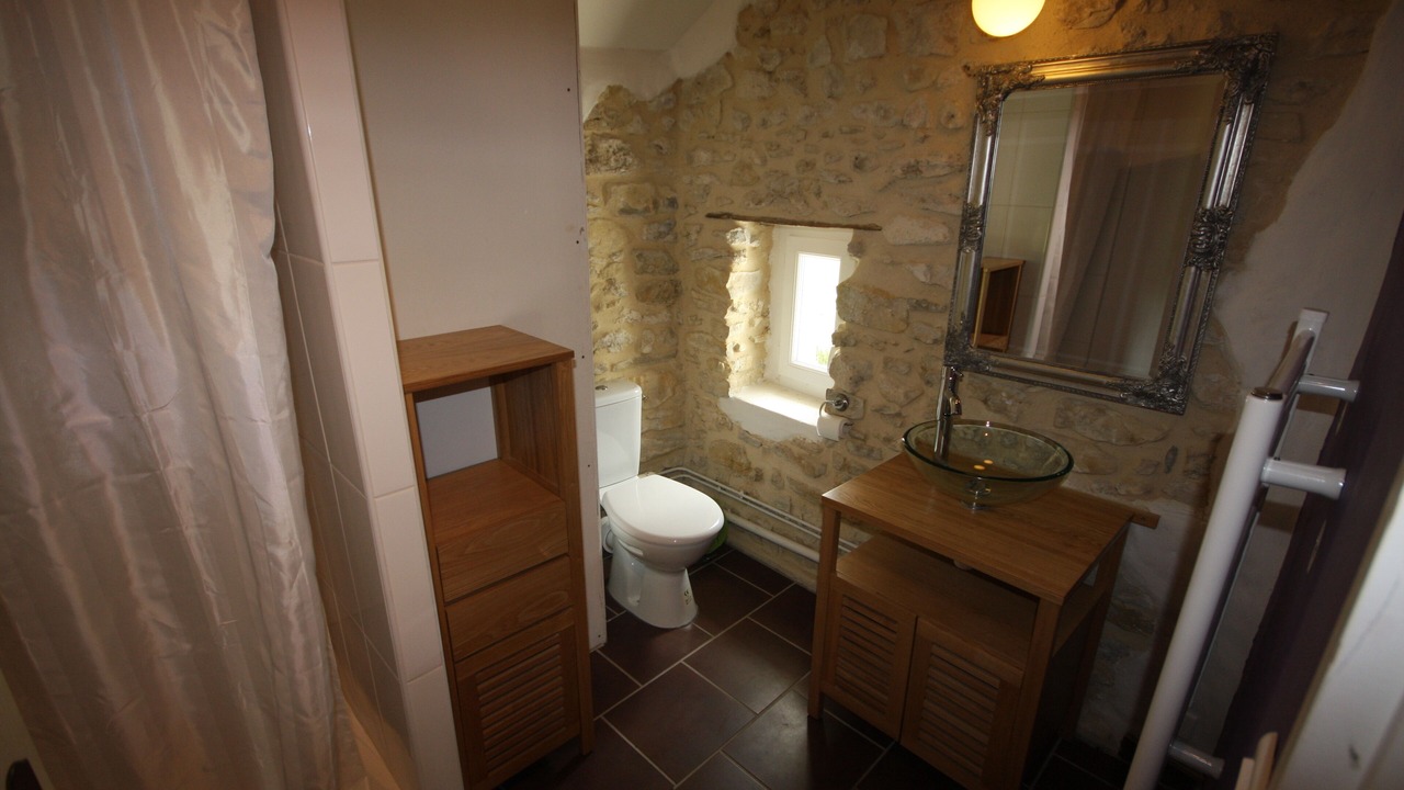 Photo of Bathroom in Saint-Sauveur-de-Cruzieres