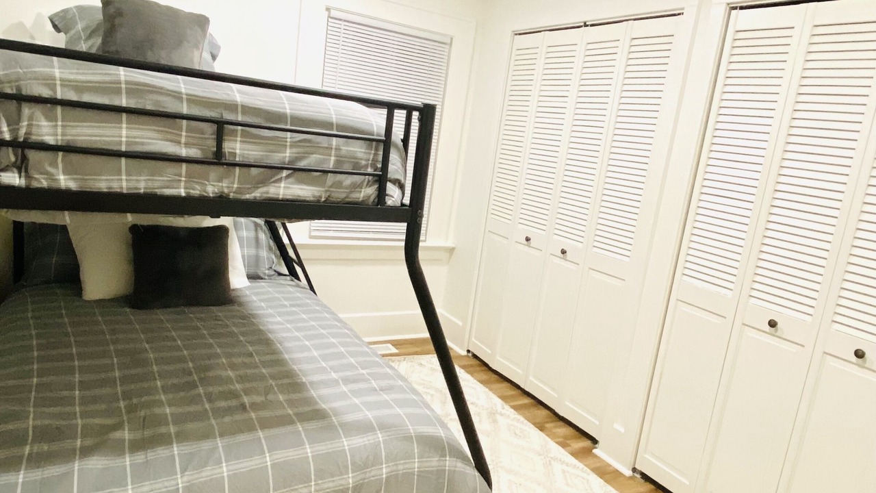 Photo of Bedroom in Lynden