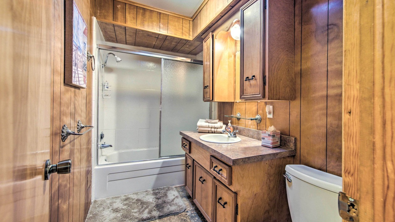 Photo of Bathroom in Mabank