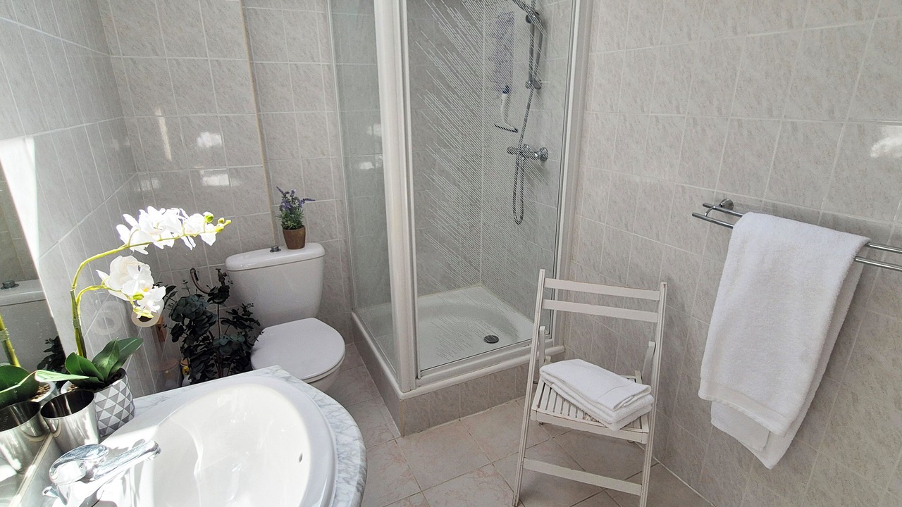 Photo of Bathroom in Caunes-Minervois