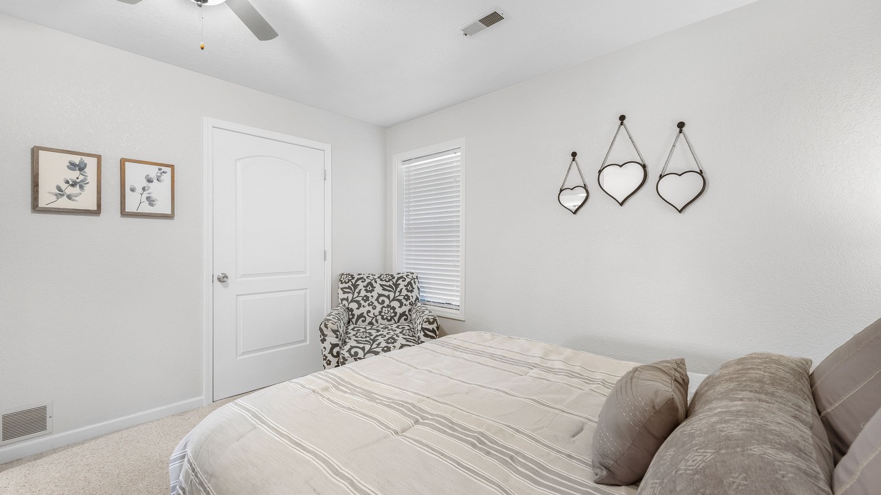 Photo of Bedroom in Lake of the Ozarks