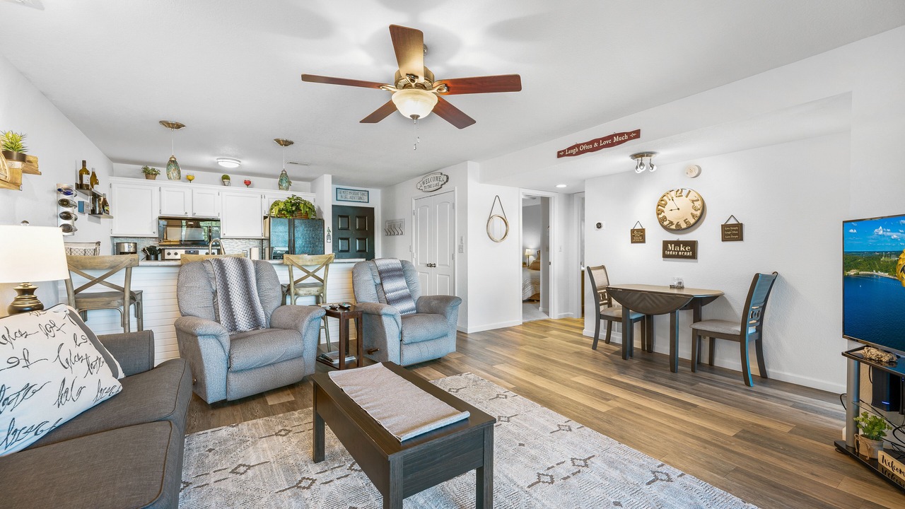 Photo of Livingroom in Lake of the Ozarks