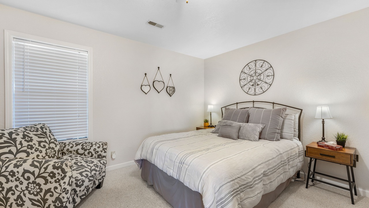 Photo of Bedroom in Lake of the Ozarks