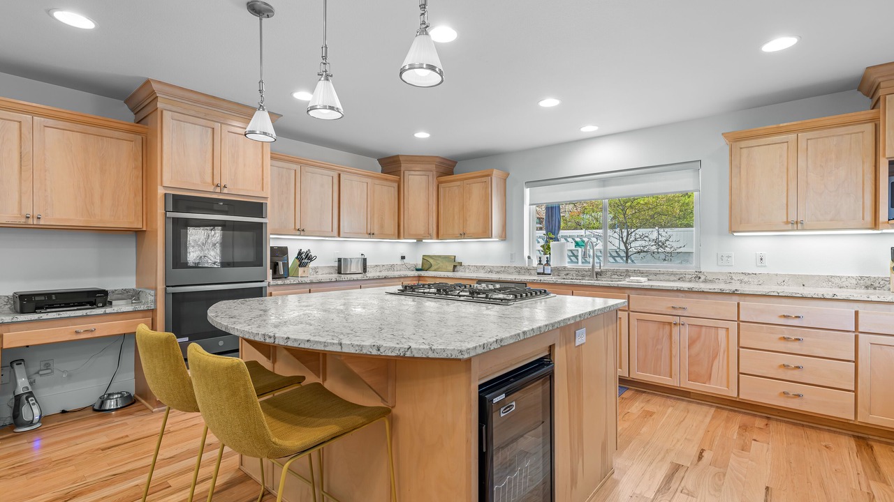 Photo of Others in Ashland