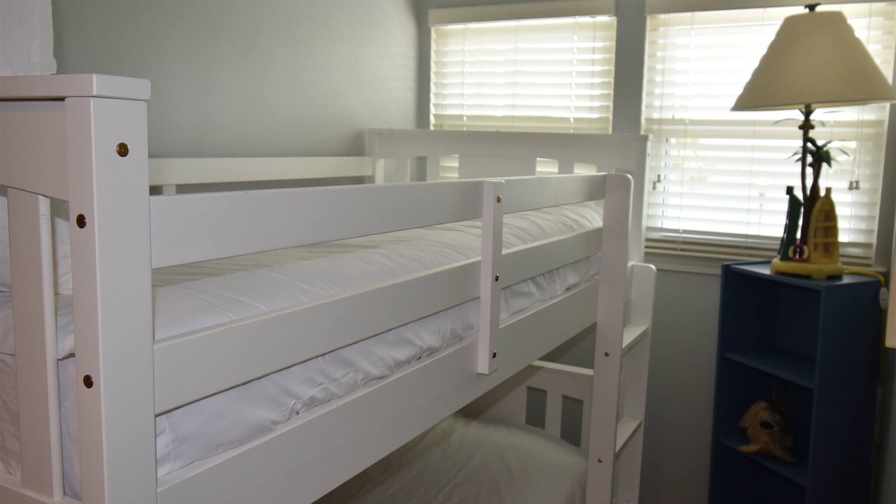 Photo of Bedroom in Miramar Beach