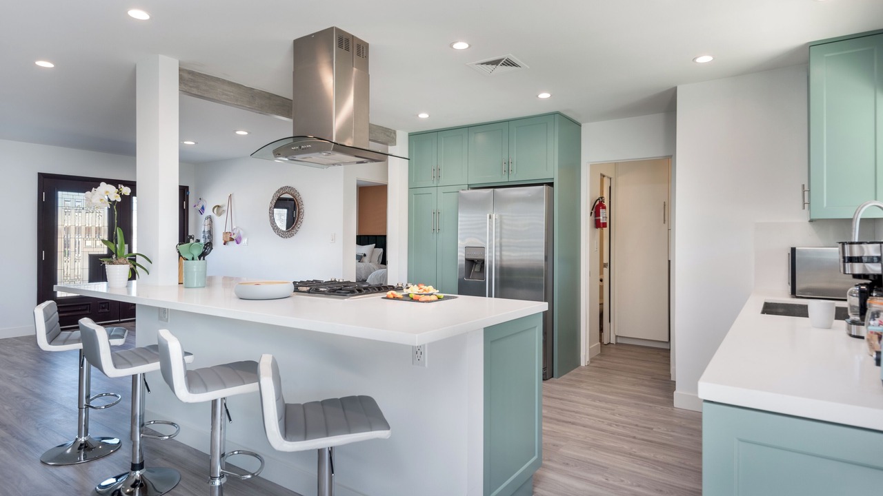 Photo of Kitchen in Racquet Club Estates