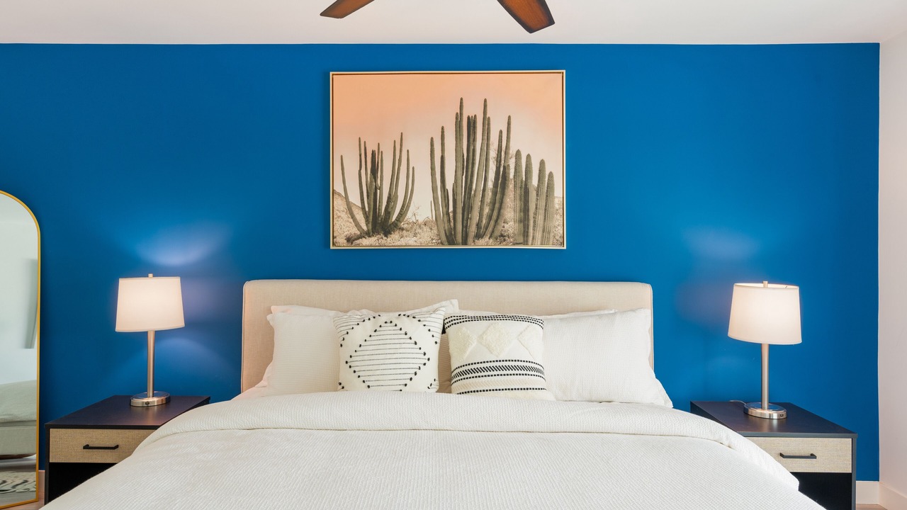 Photo of Bedroom in Racquet Club Estates