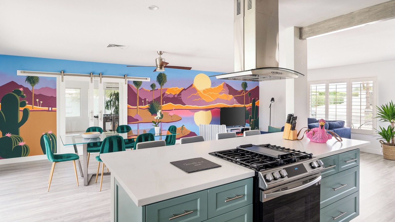 Photo of Kitchen in Racquet Club Estates