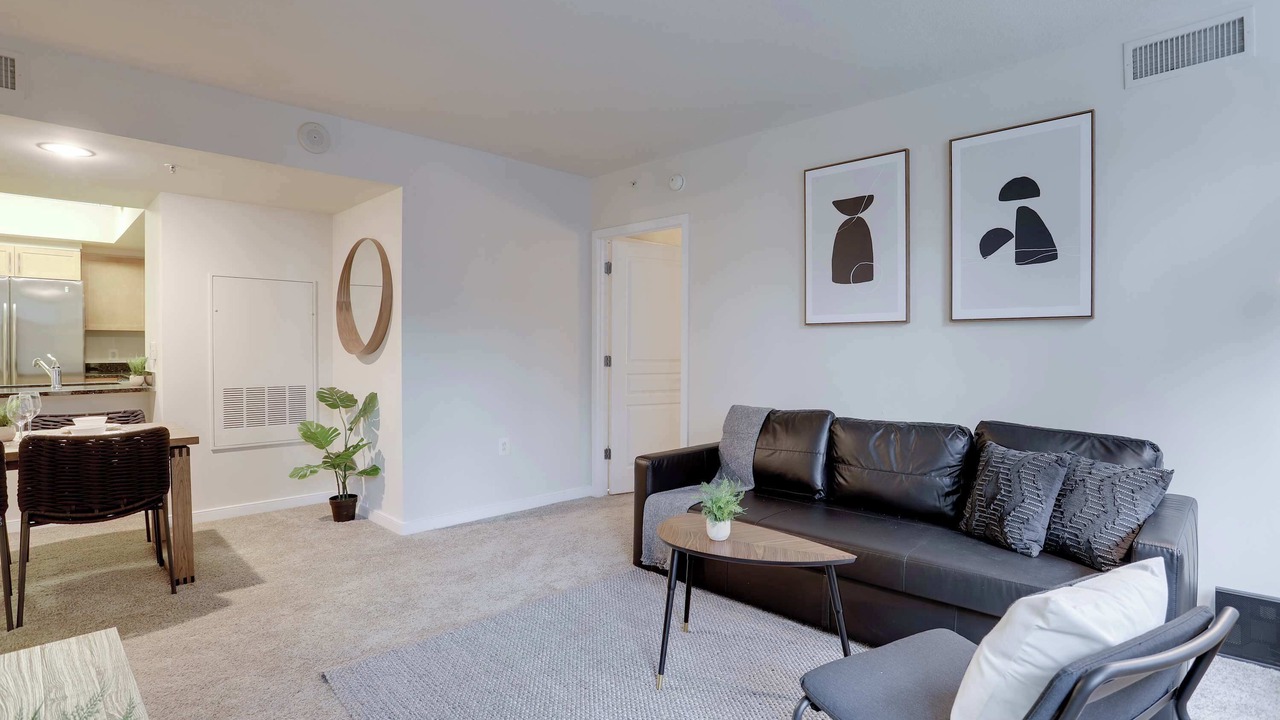 Photo of Livingroom in Aurora Highlands