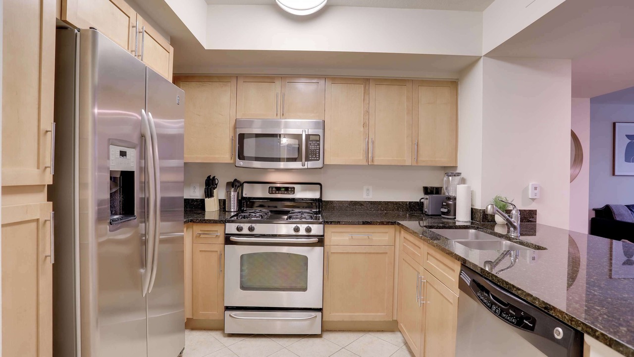 Photo of Kitchen in Aurora Highlands