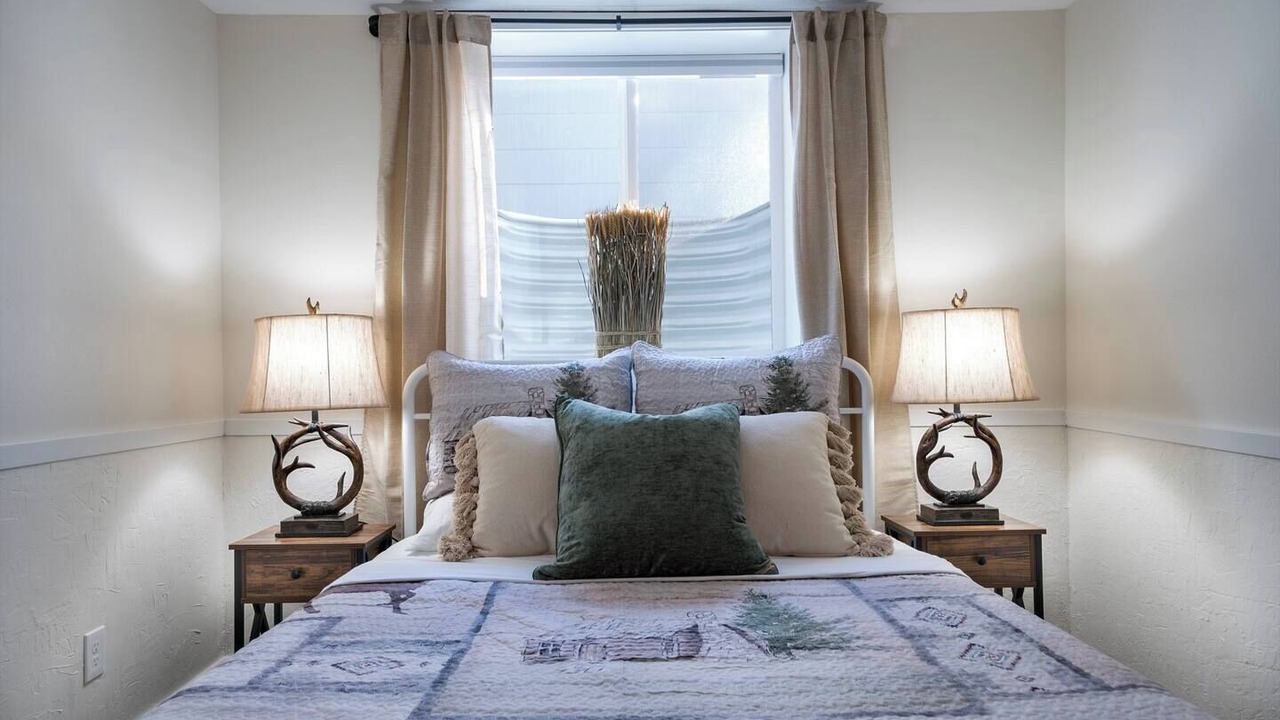 Photo of Bedroom in Kalispell