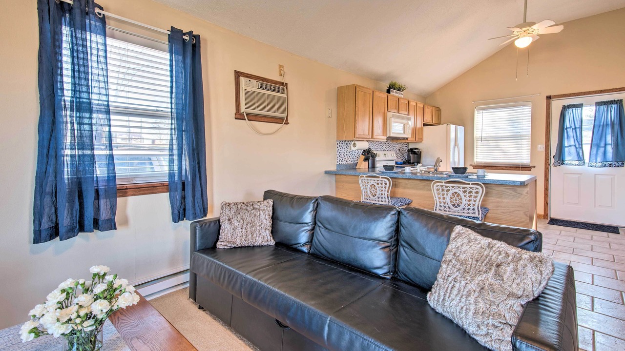Photo of Livingroom in Perryville