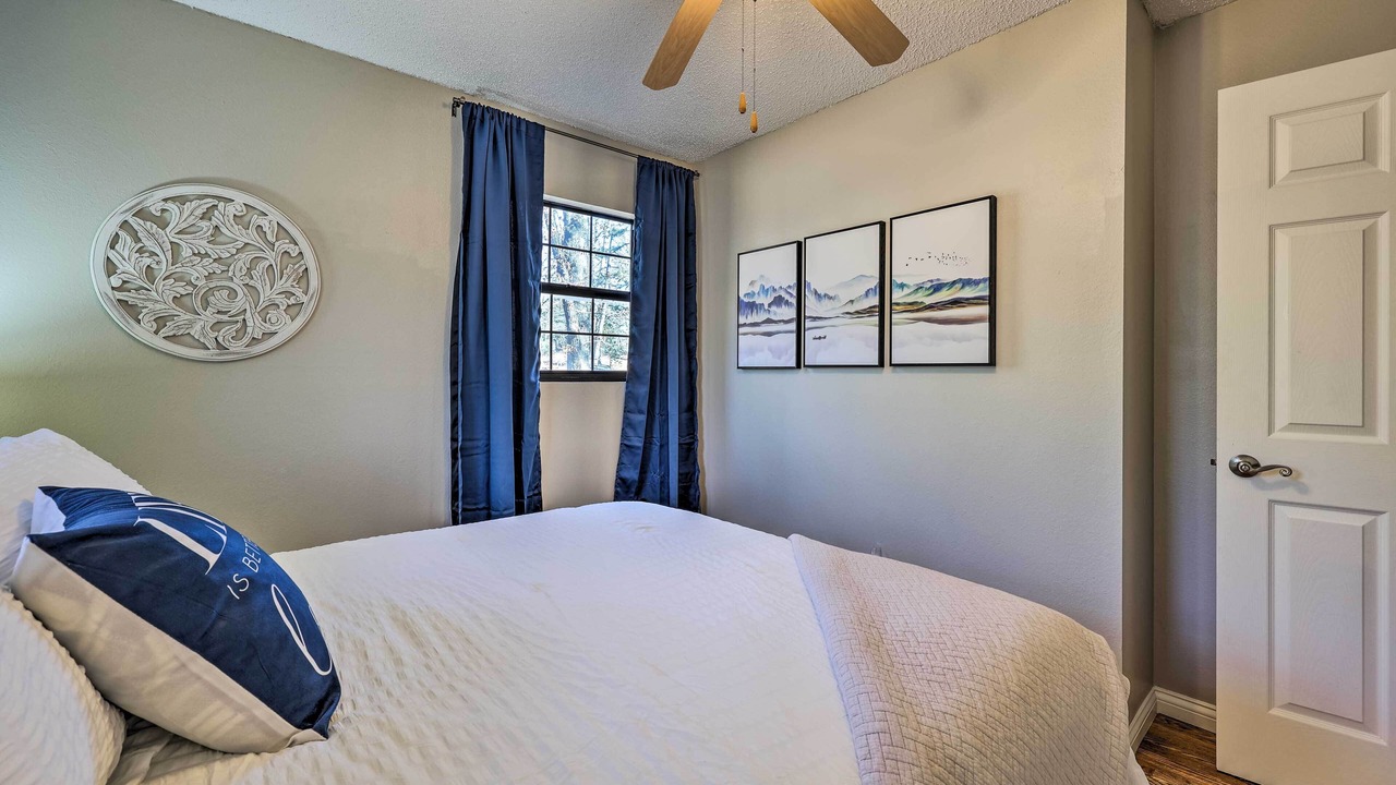 Photo of Bedroom in Powell