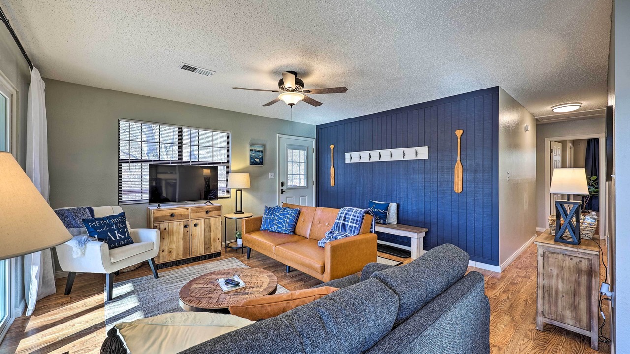 Photo of Livingroom in Powell