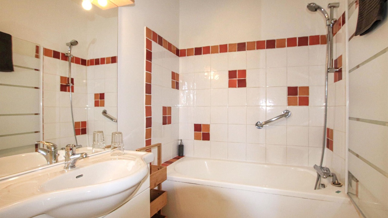 Photo of Bathroom in Sauzet
