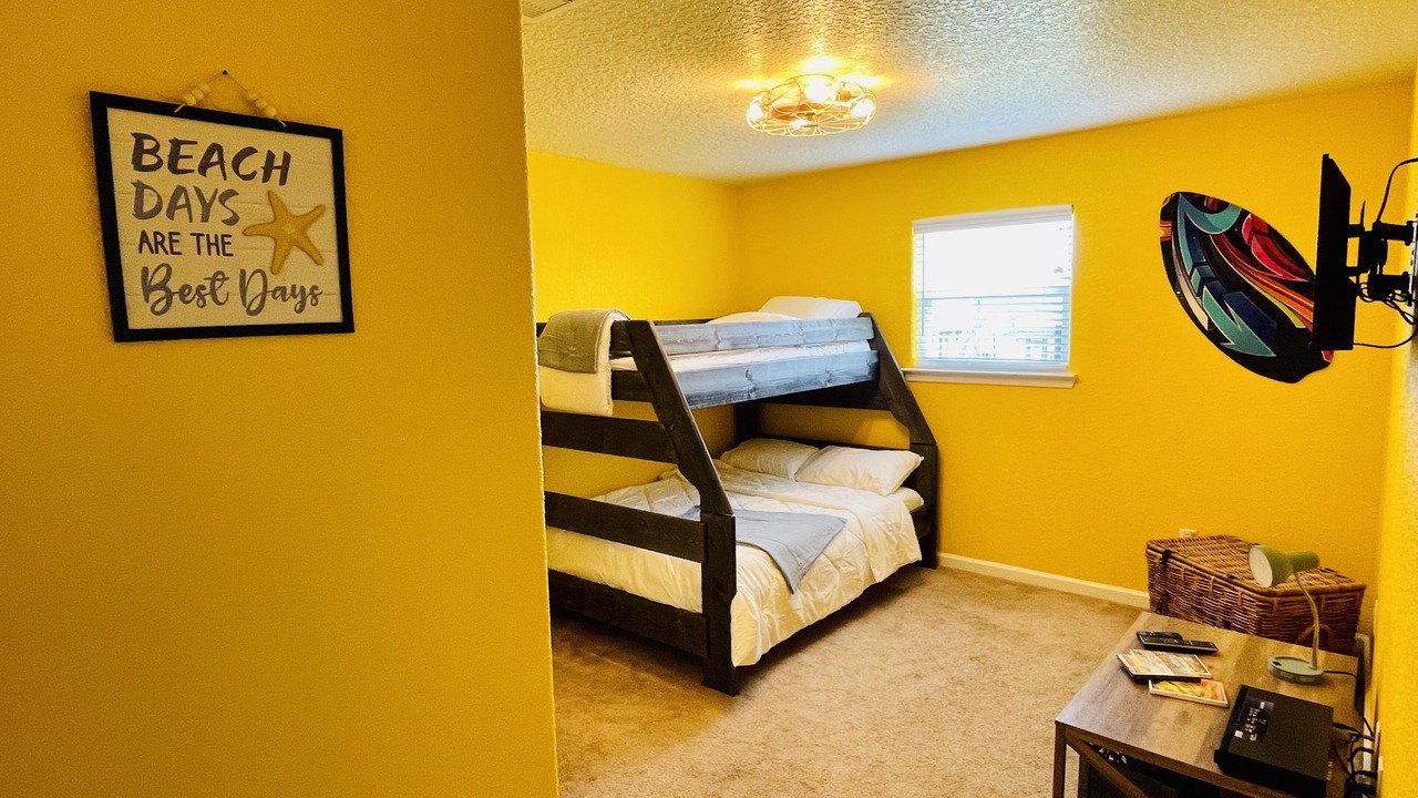 Photo of Bedroom in Surfside Beach