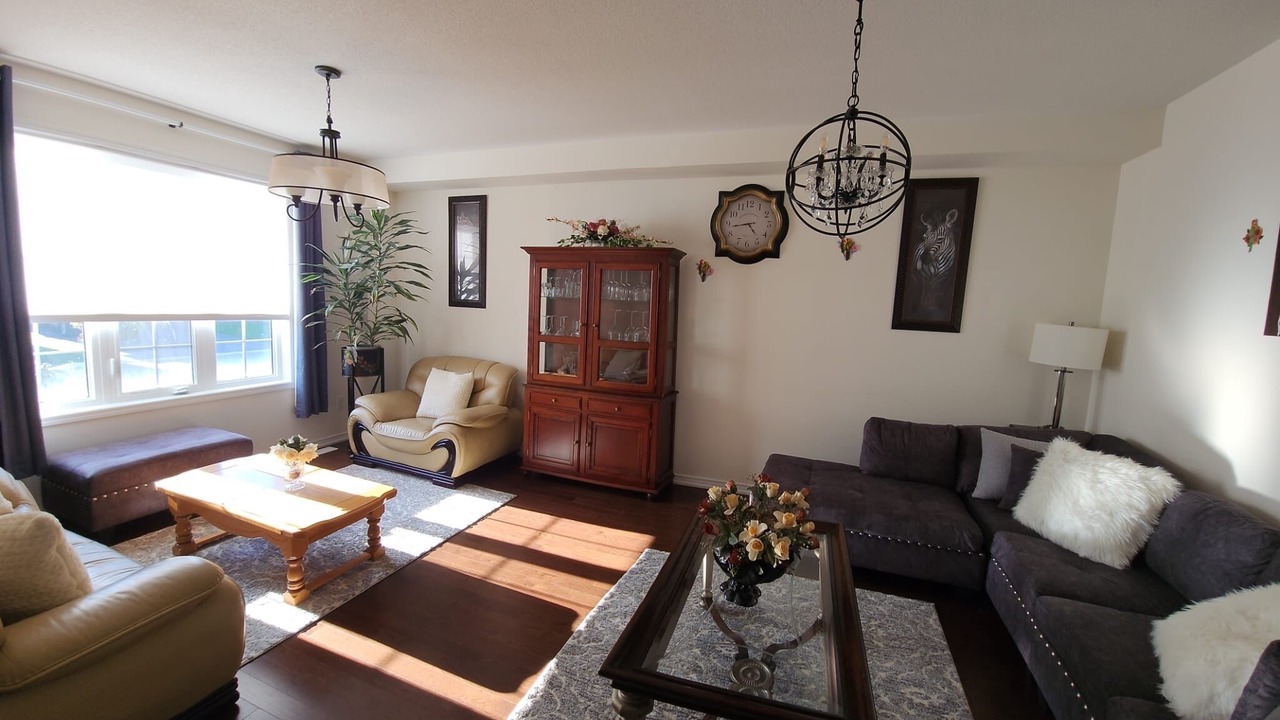 Photo of Livingroom in Whitby