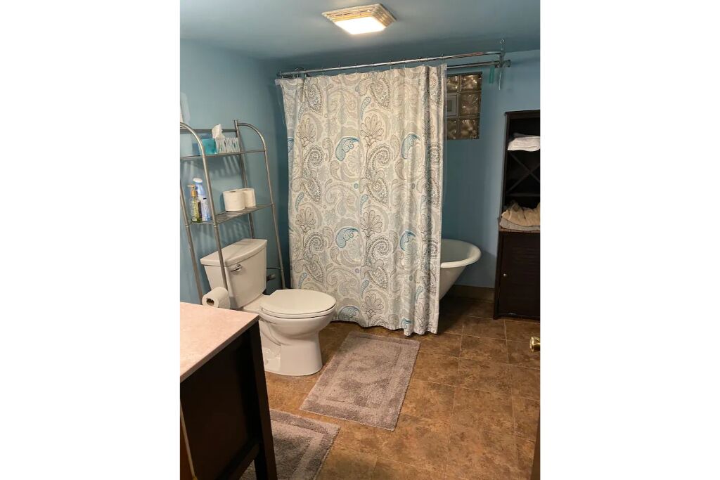 Photo of Bathroom in Elmhurst