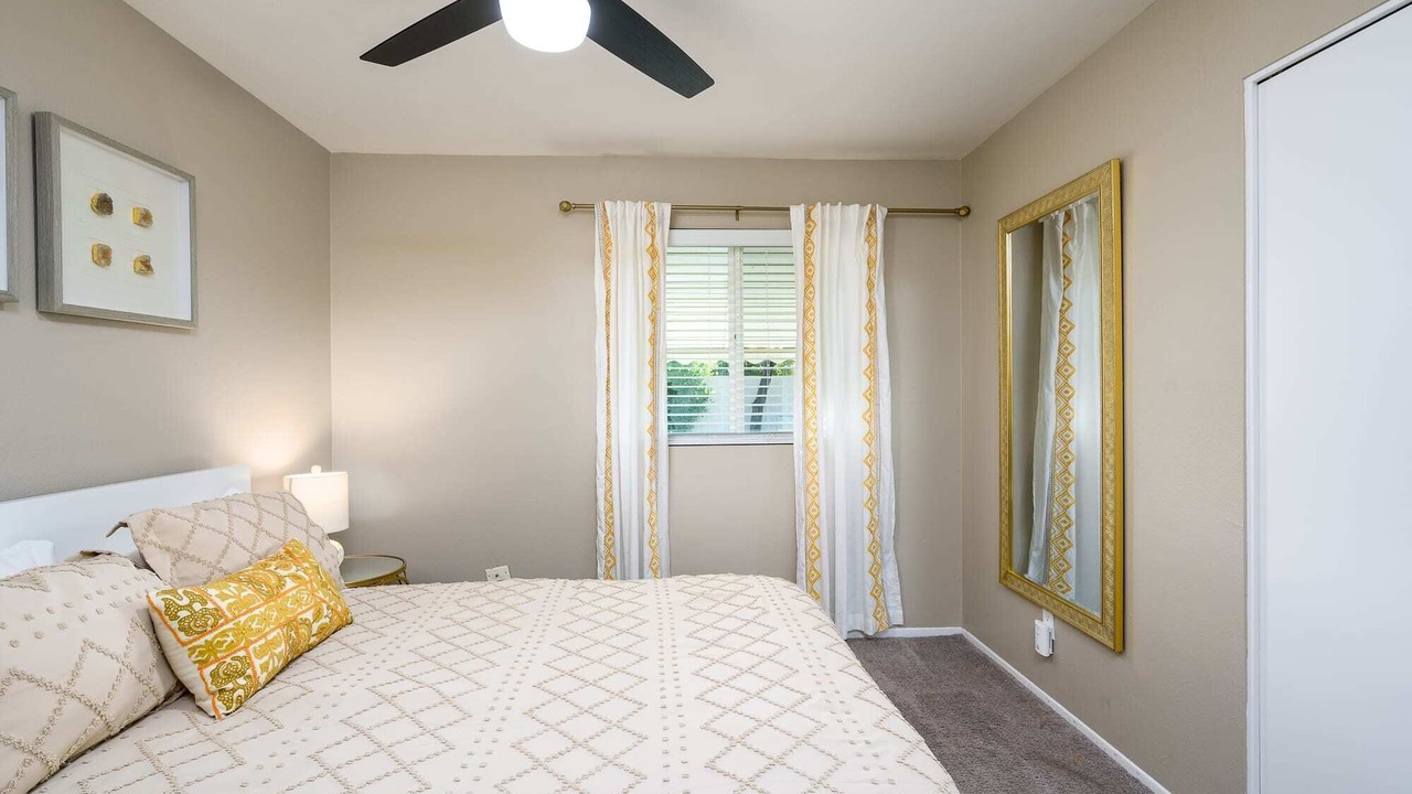 Photo of Bedroom in Cox Heights