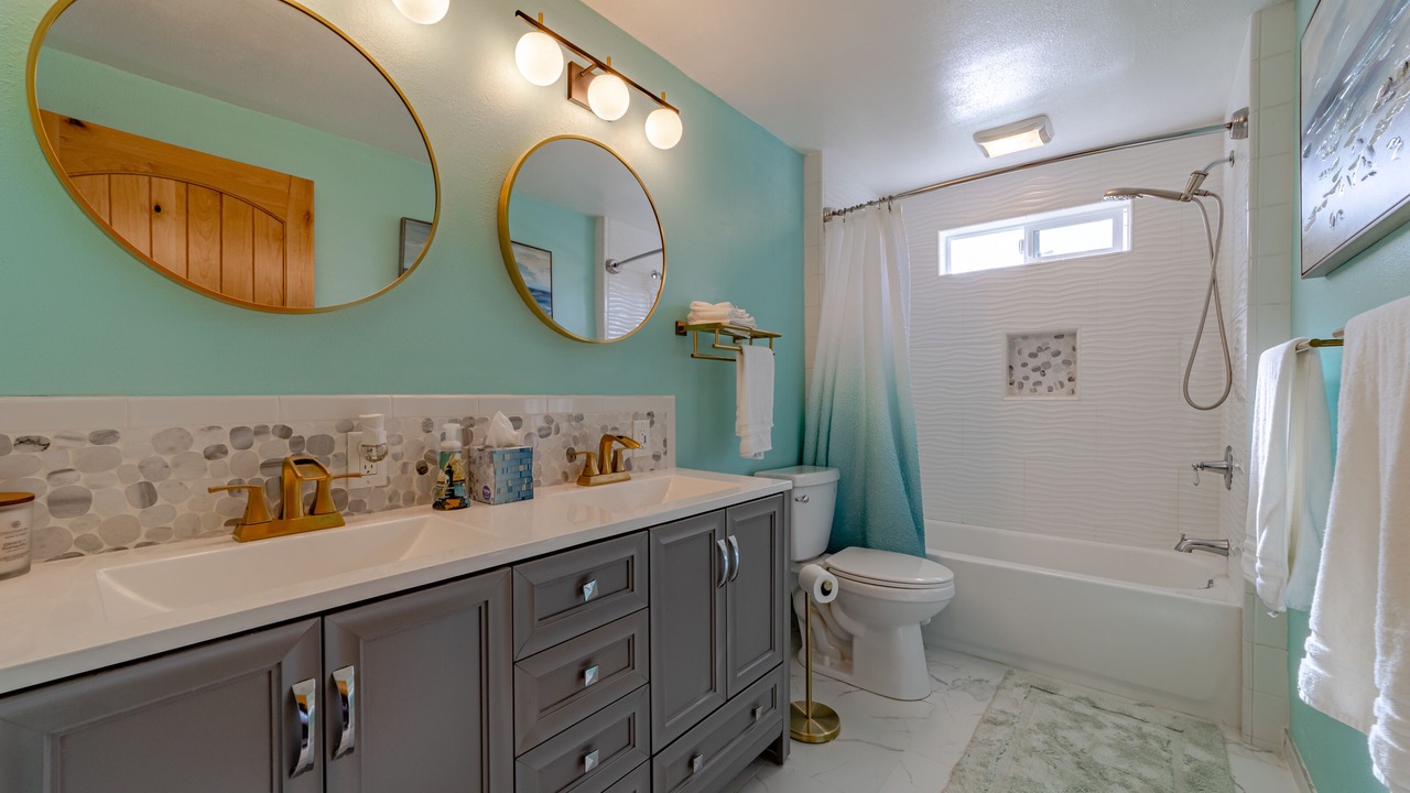 Photo of Bathroom in Eureka