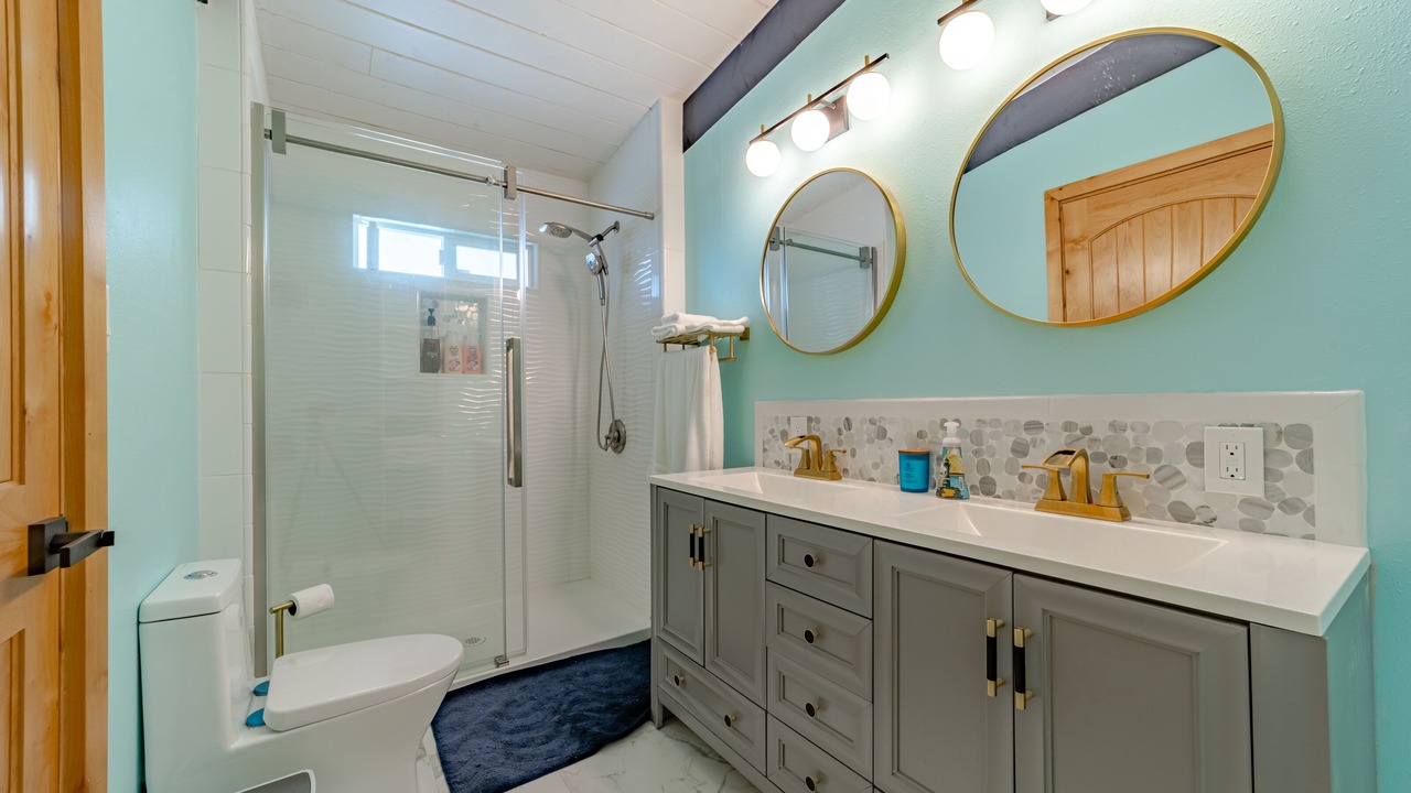 Photo of Bathroom in Eureka