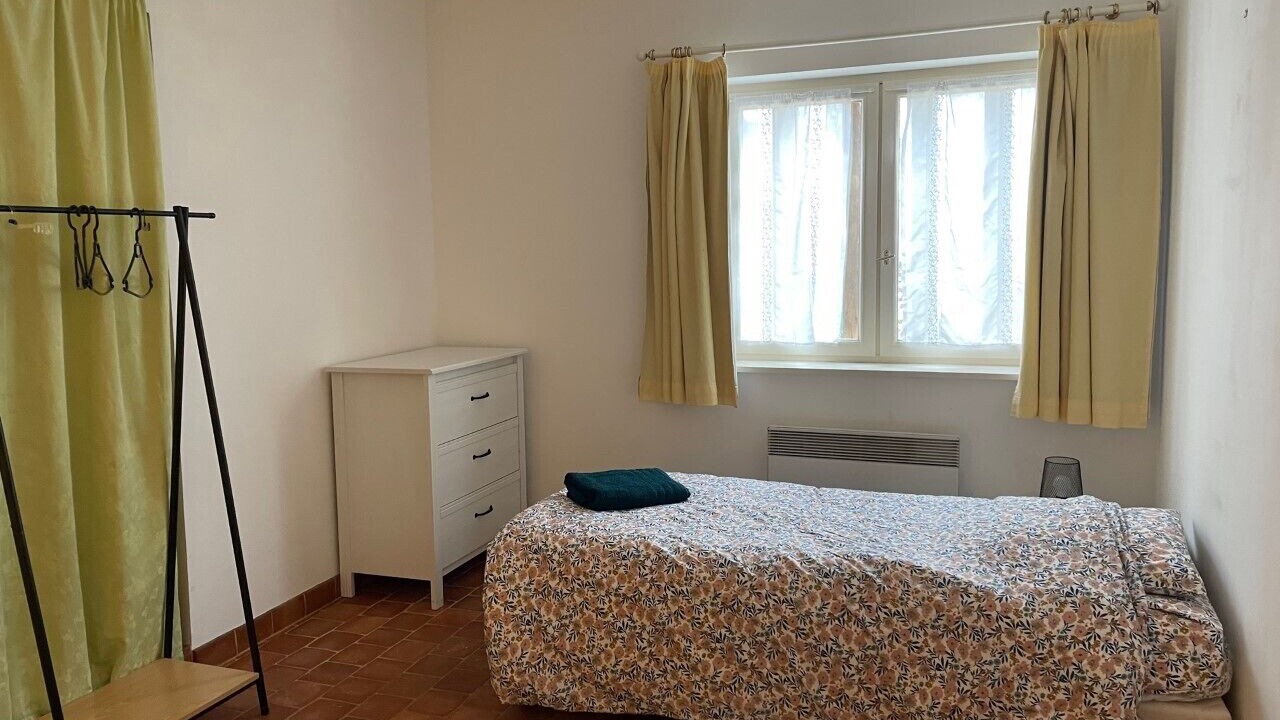Photo of Bedroom in Rueil-la-Gadeliere