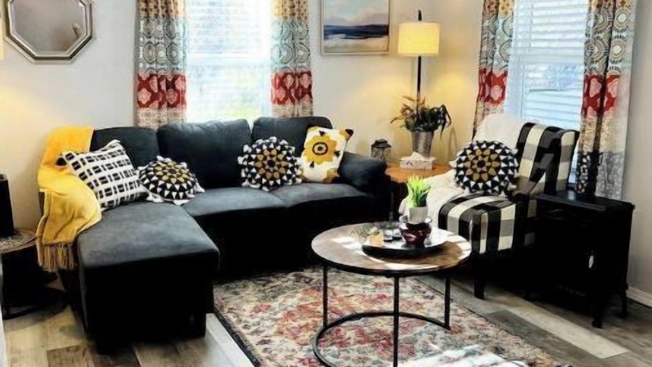 Photo of Livingroom in Montrose