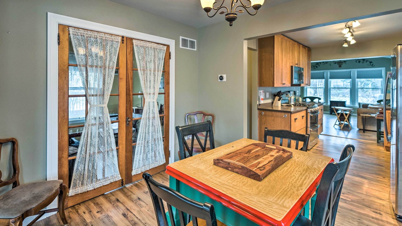 Photo of Kitchen in Delavan Lake