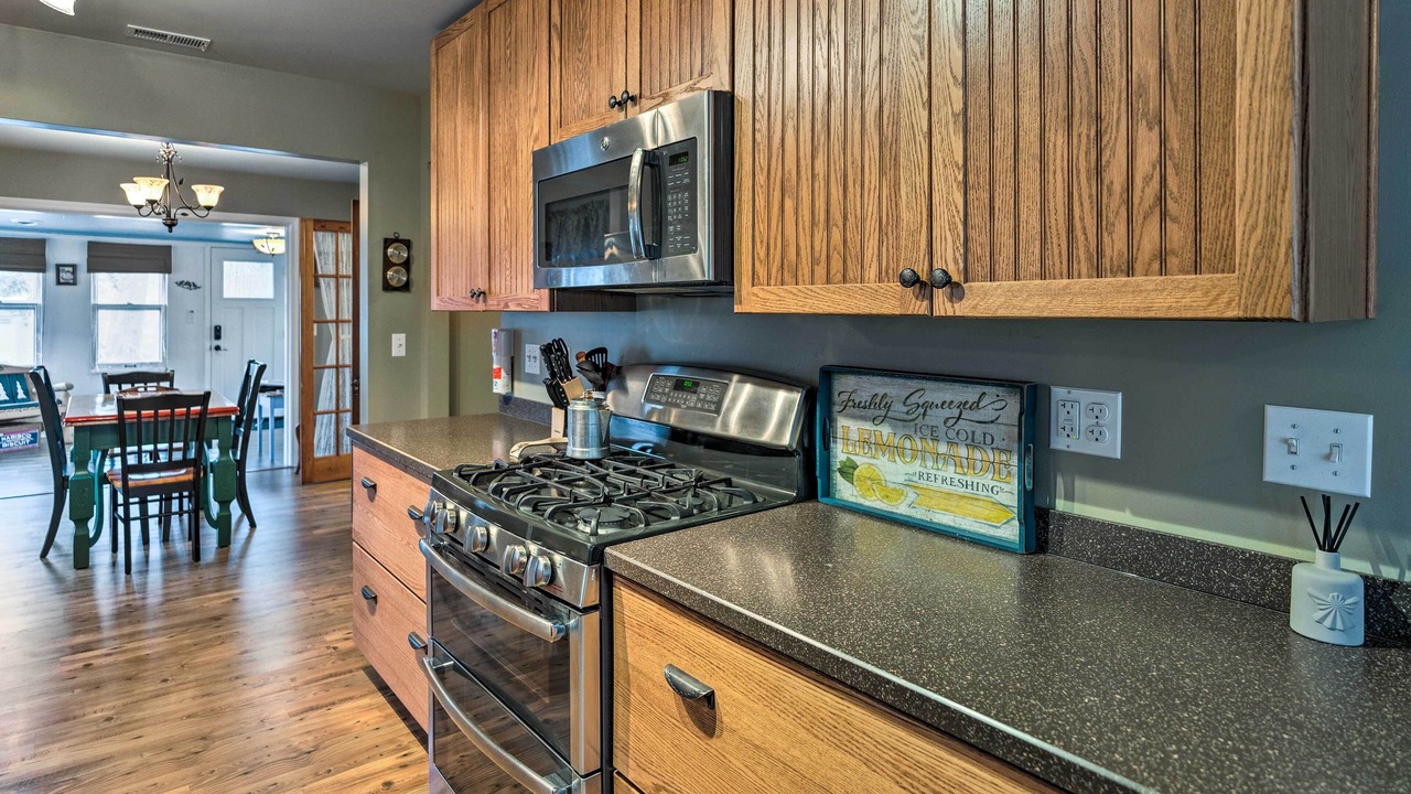 Photo of Kitchen in Delavan Lake