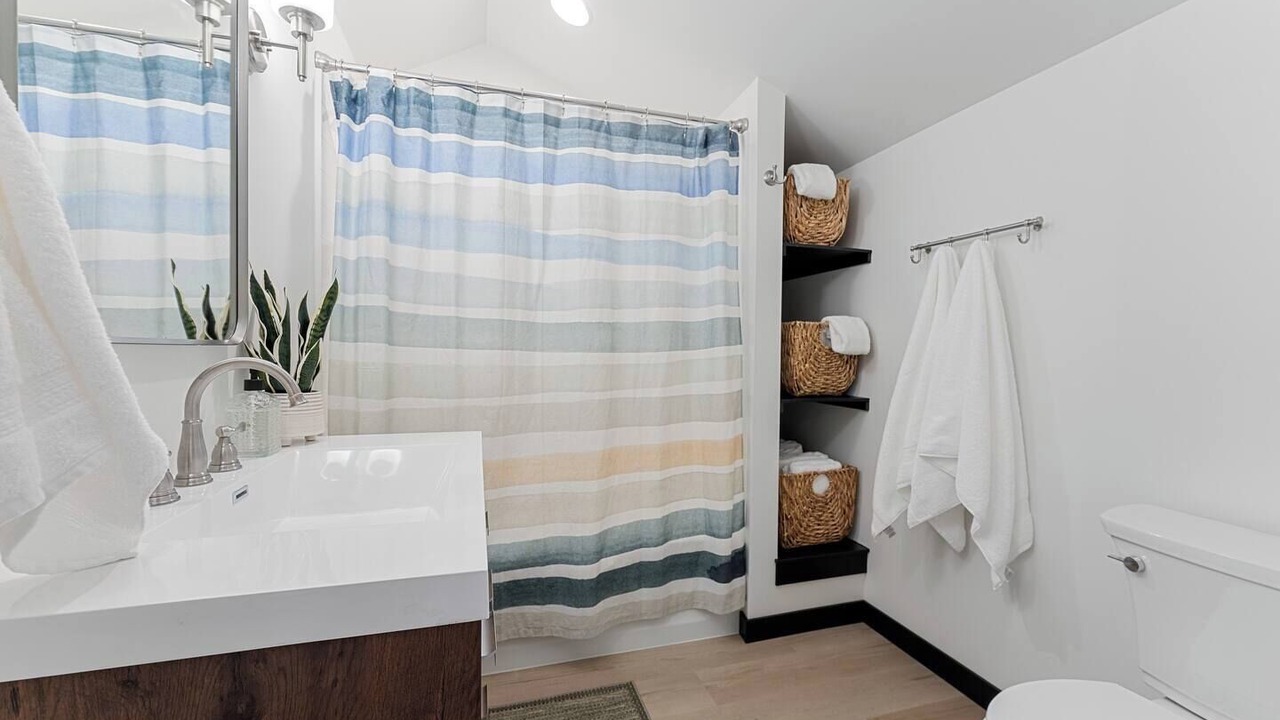 Photo of Bathroom in Wapato Point