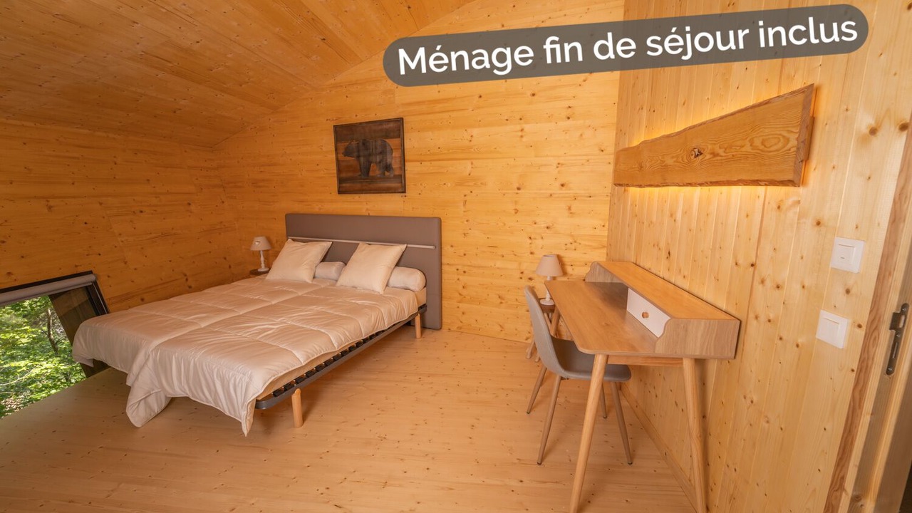 Photo of Bedroom in Saint-Laurent-les-Bains