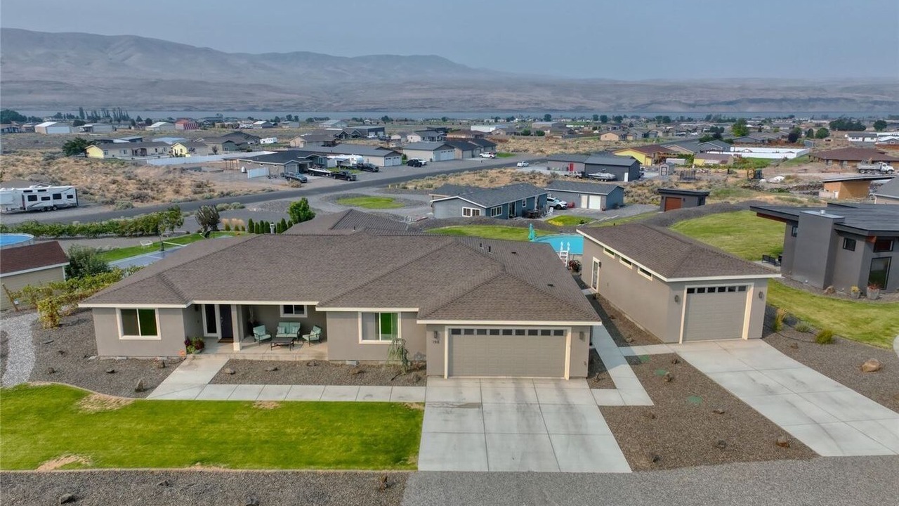 Photo of Outdoor in Desert Aire