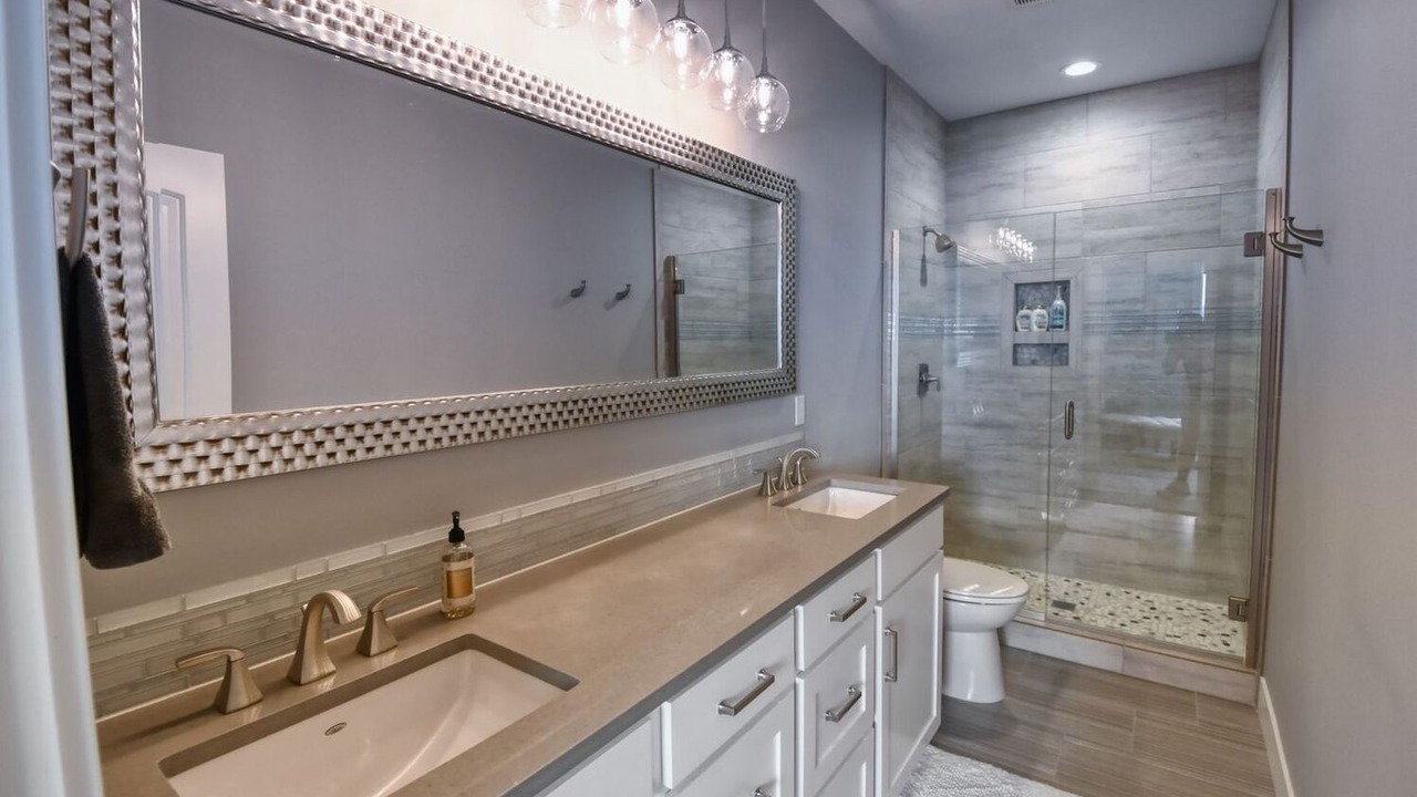 Photo of Bathroom in Desert Aire