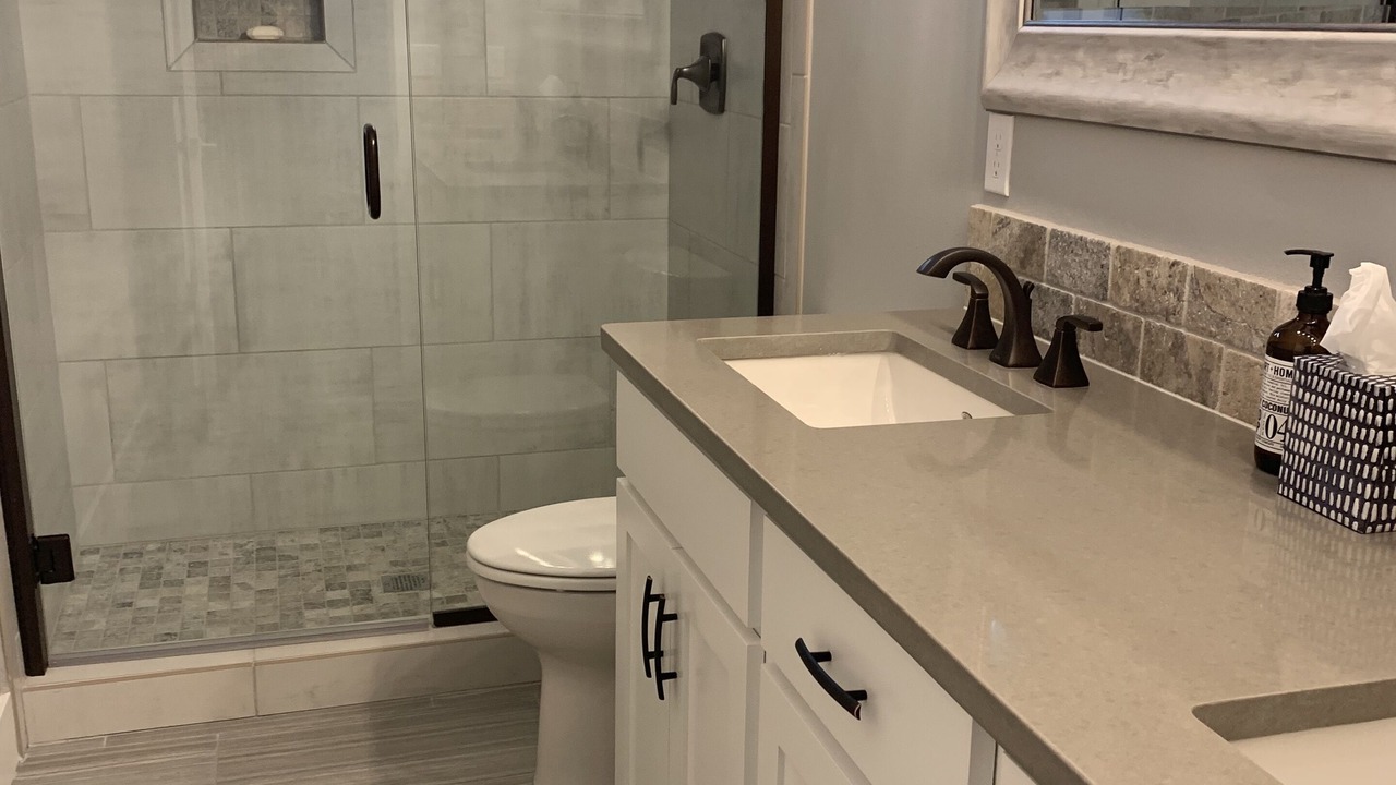 Photo of Bathroom in Desert Aire