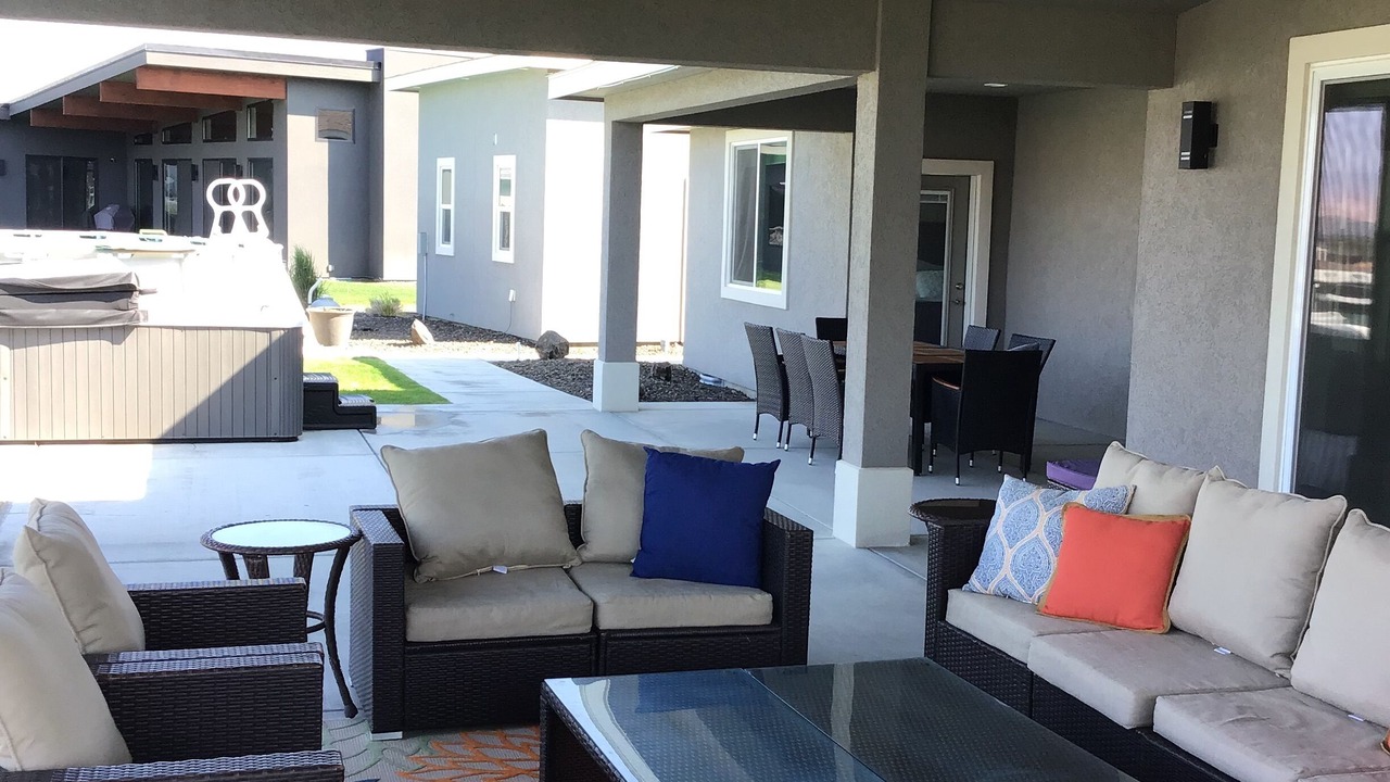 Photo of Patio Balcony in Desert Aire