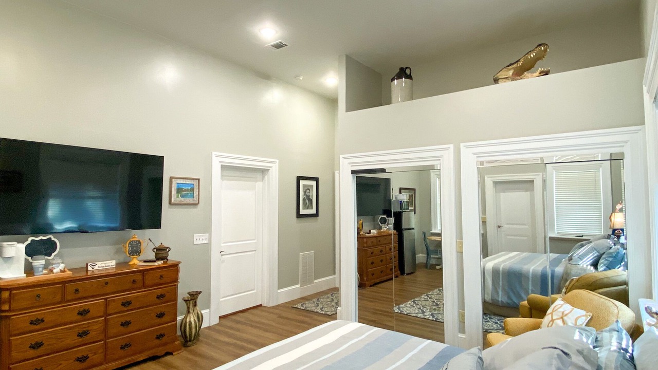 Photo of Bedroom in Glenwood