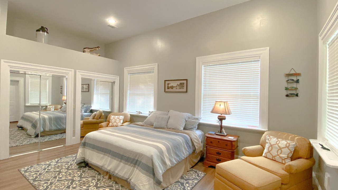 Photo of Bedroom in Glenwood