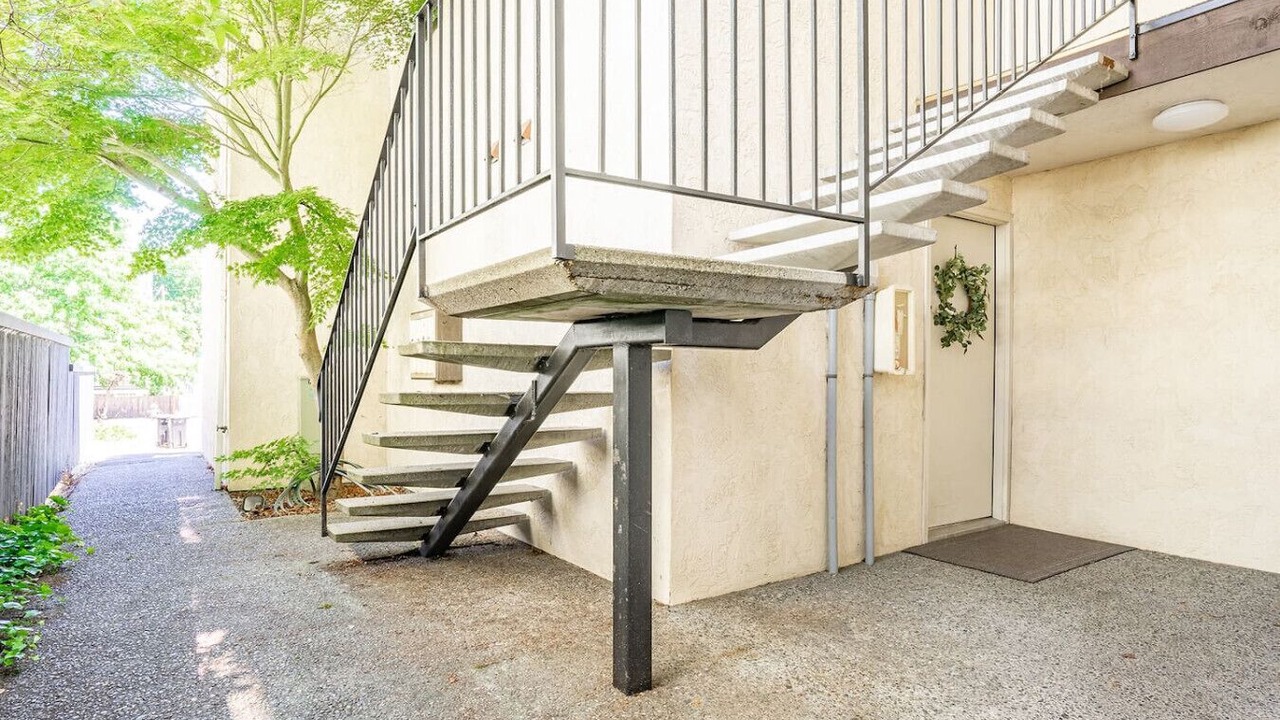 Photo of Others in Gatewood