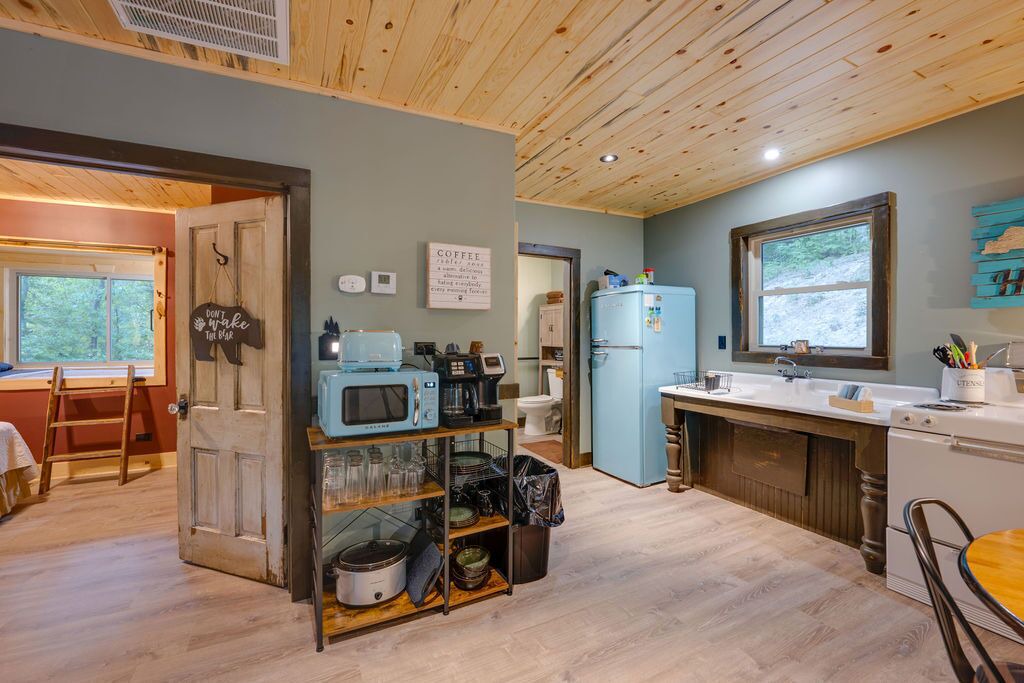 Photo of Others in Irvine