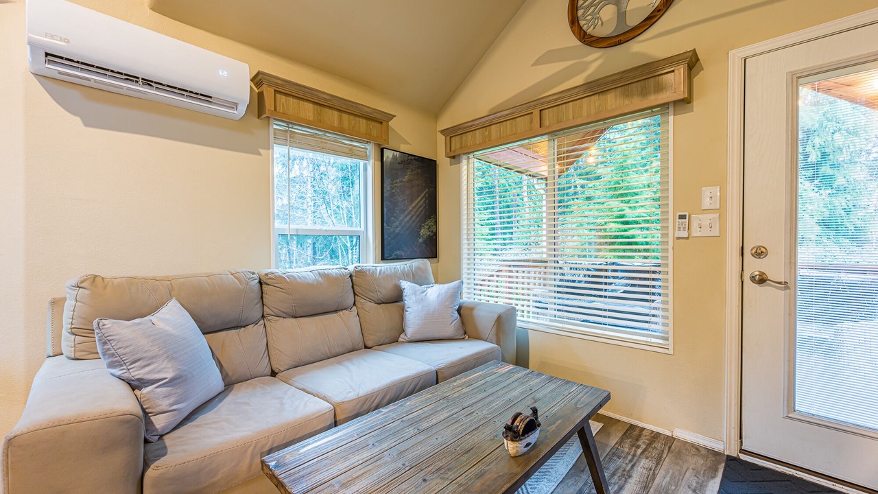 Photo of Livingroom in Forks