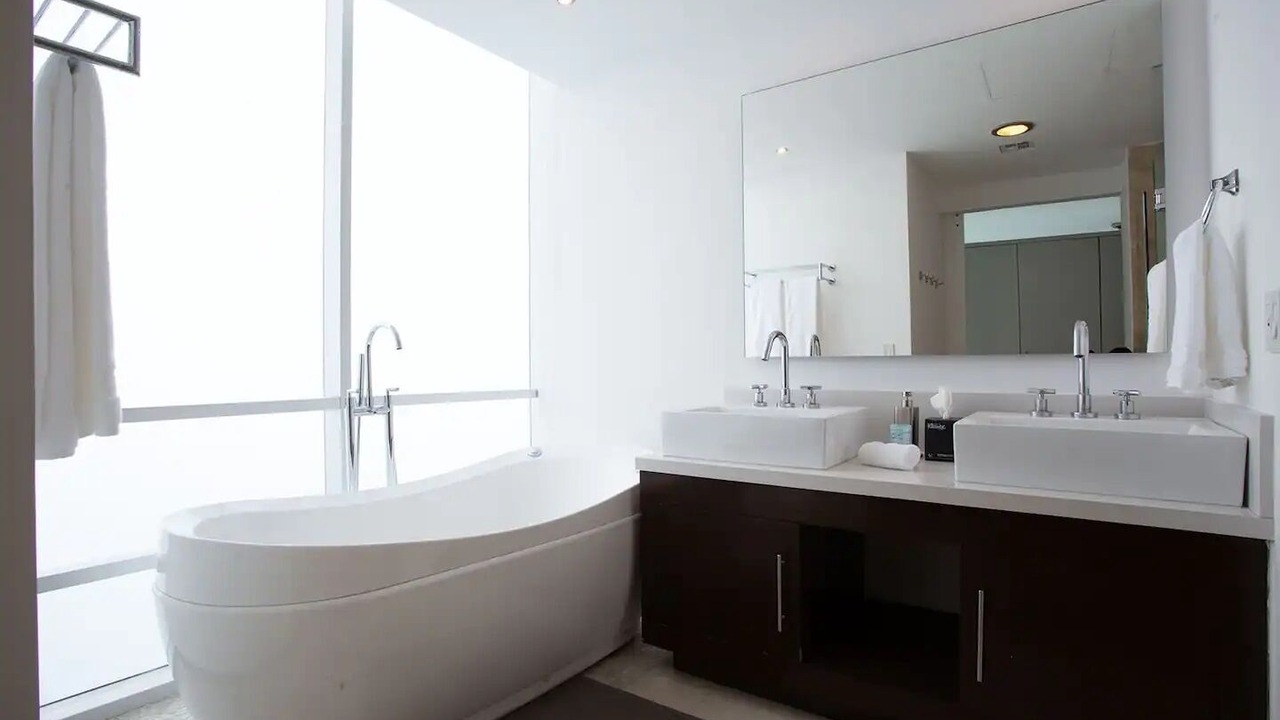 Photo of Bathroom in North Hotel Zone