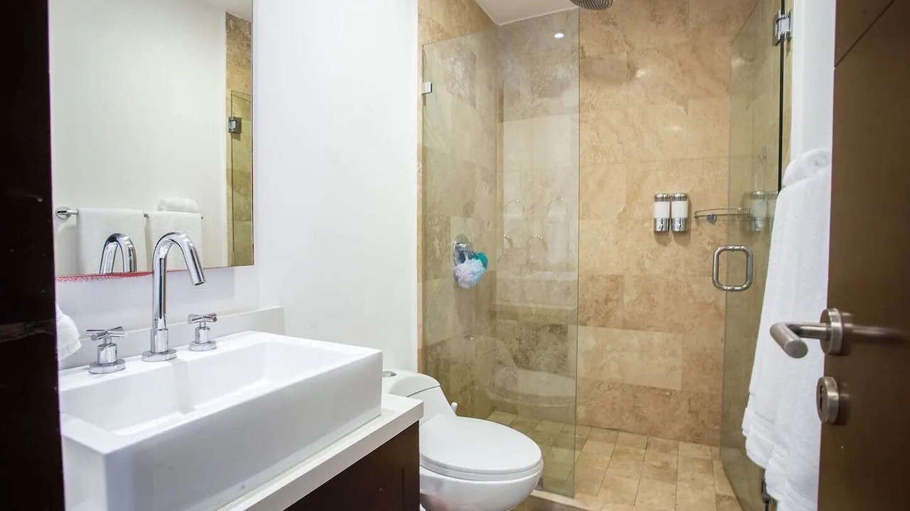 Photo of Bathroom in North Hotel Zone