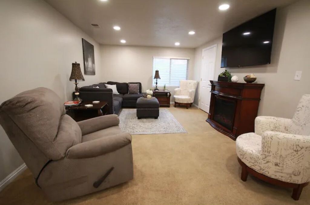Photo of Livingroom in West Jordan