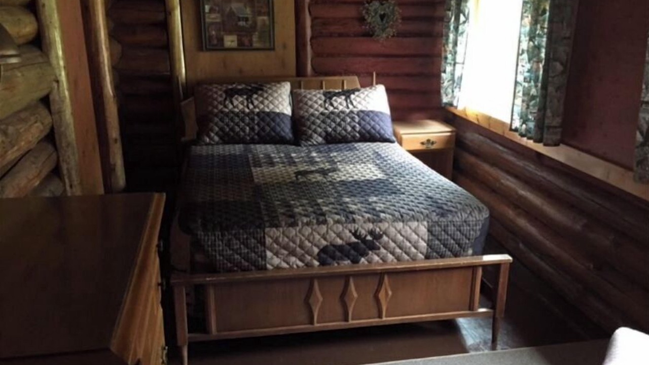 Photo of Bedroom in Northome